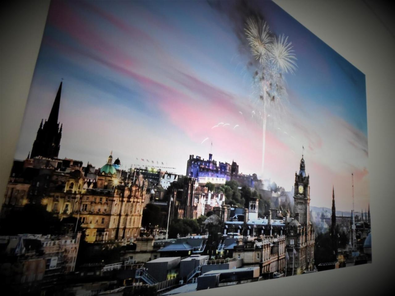 The Upper Craigour Royal Infirmary House Edimburgo Exterior foto